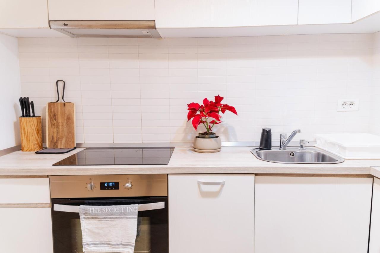 Central 700 Square Fructus Plaza - Eva Apartment ทิมิชัวรา ภายนอก รูปภาพ