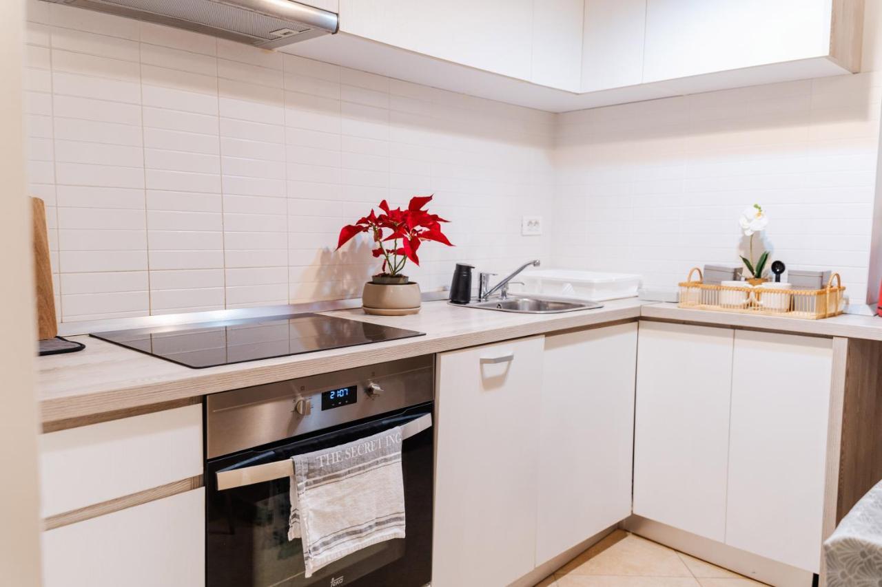 Central 700 Square Fructus Plaza - Eva Apartment ทิมิชัวรา ภายนอก รูปภาพ